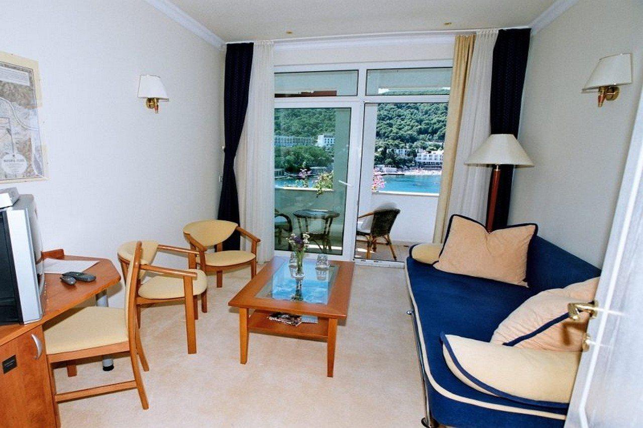 Boutique & Wolff Szálloda 4*
